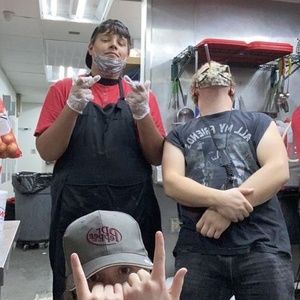 Meet your Posher, Mikey